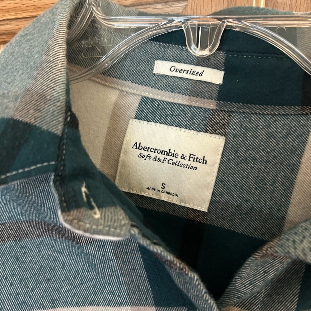 Plaid Button-Up Jacket - Picture 2 of 3